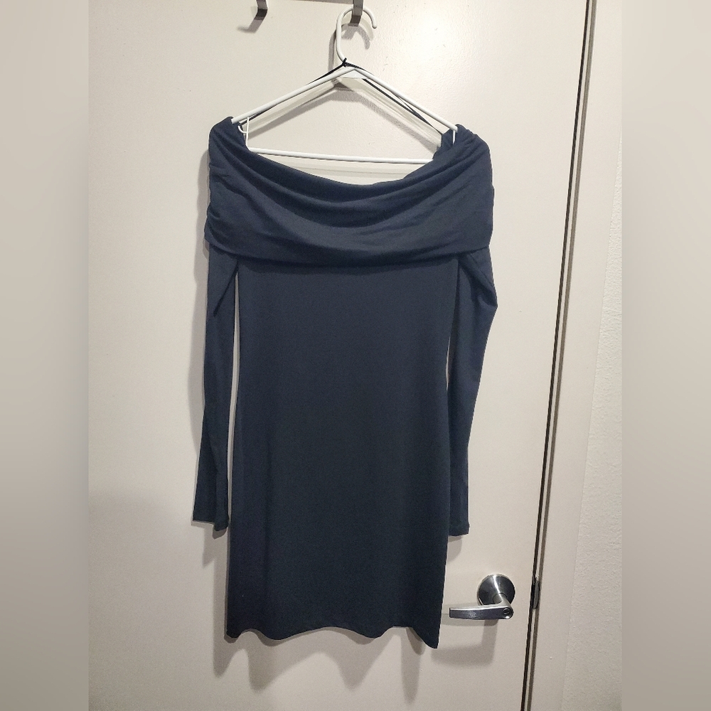 H&M Divided Off The Shoulder Black Top NWT Medium
